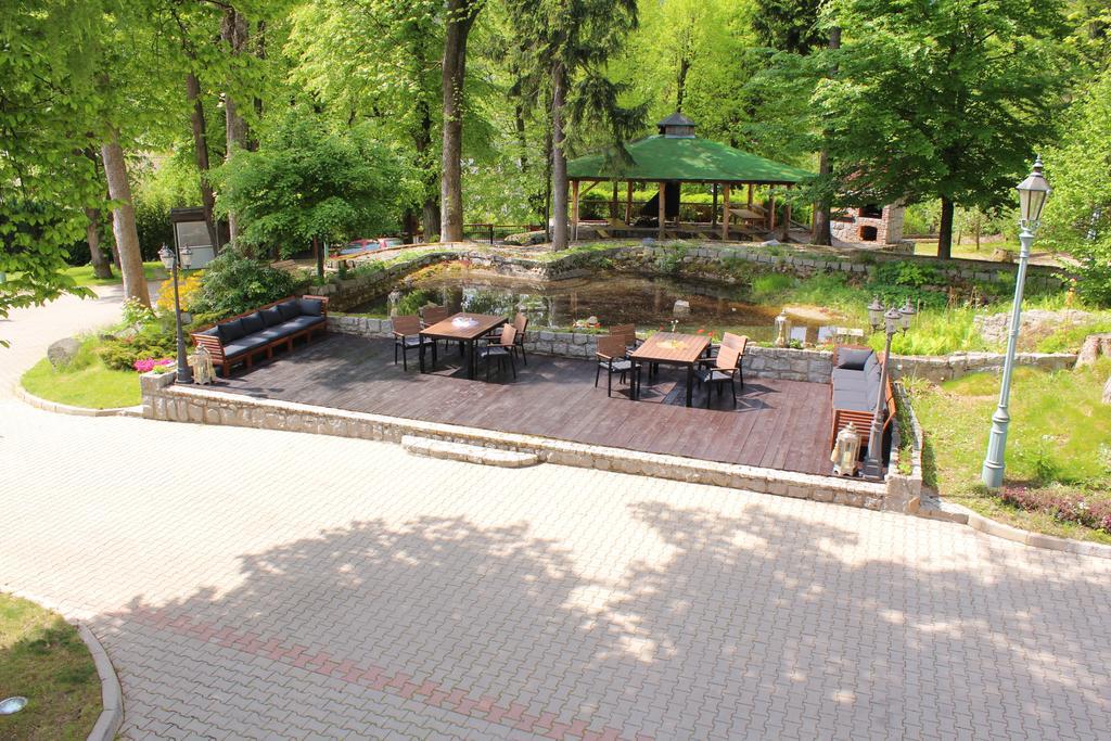 Hotel Szrenicowy Dwor Szklarska Poreba Luaran gambar